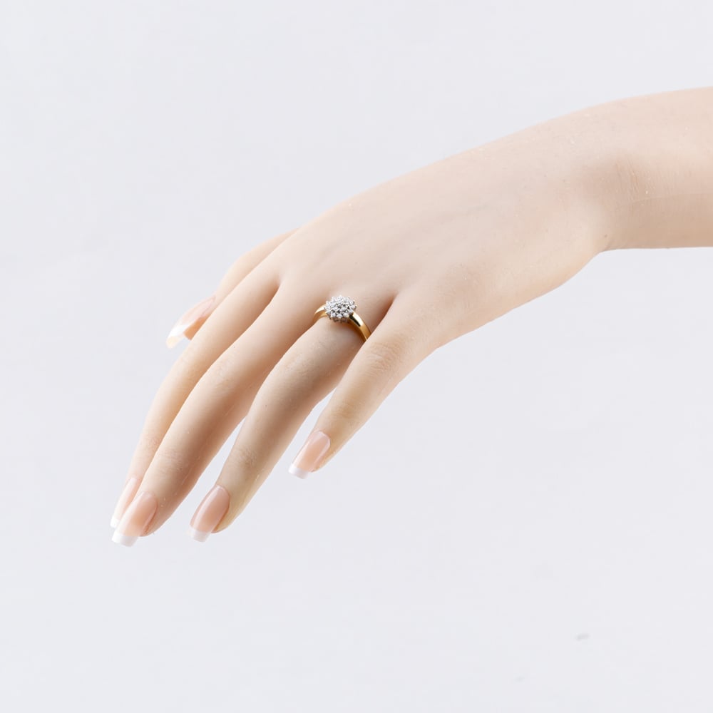 Pre-Owned 9ct Yellow Gold 0.25ct Brilliant Cut Diamond Cluster Ring 41383611