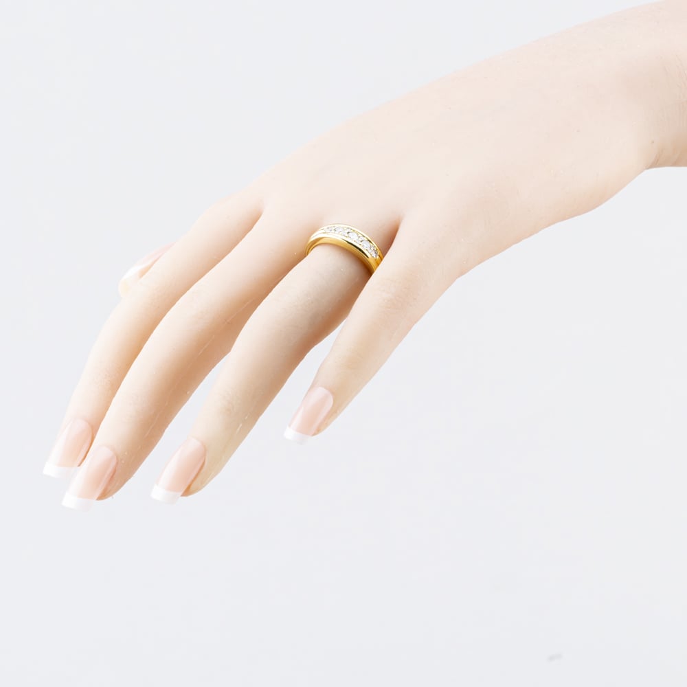Pre-Owned 18ct Yellow Gold 0.38ct Brilliant Cut Diamond Thirteen Stone Band Ring 41383979