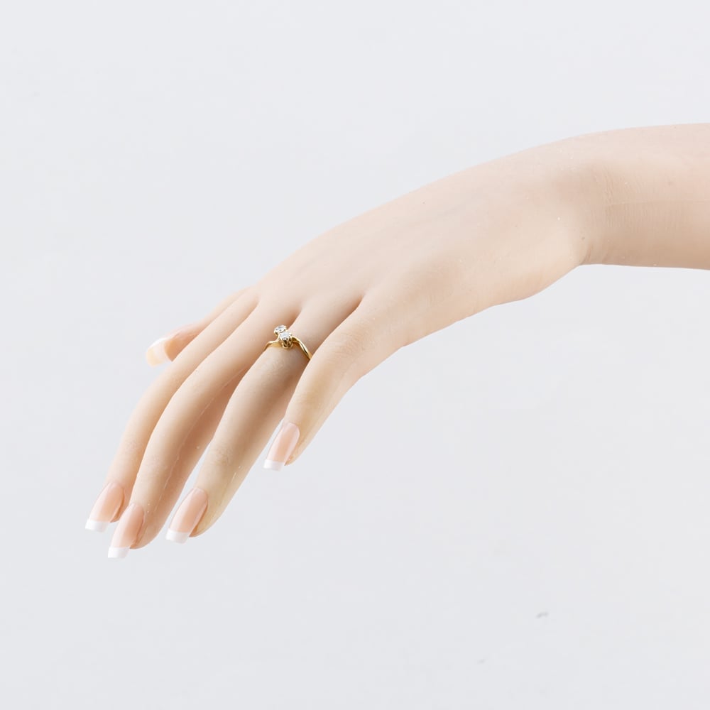 Pre-Owned 9ct Yellow Gold 0.25ct Brilliant Cut Diamond Twist Two Stone Ring 41384077