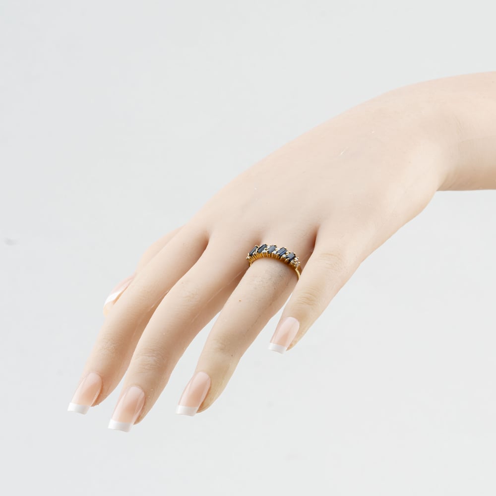 Pre-Owned 9ct Yellow Gold Diamond & Sapphire Dress Ring 41384803