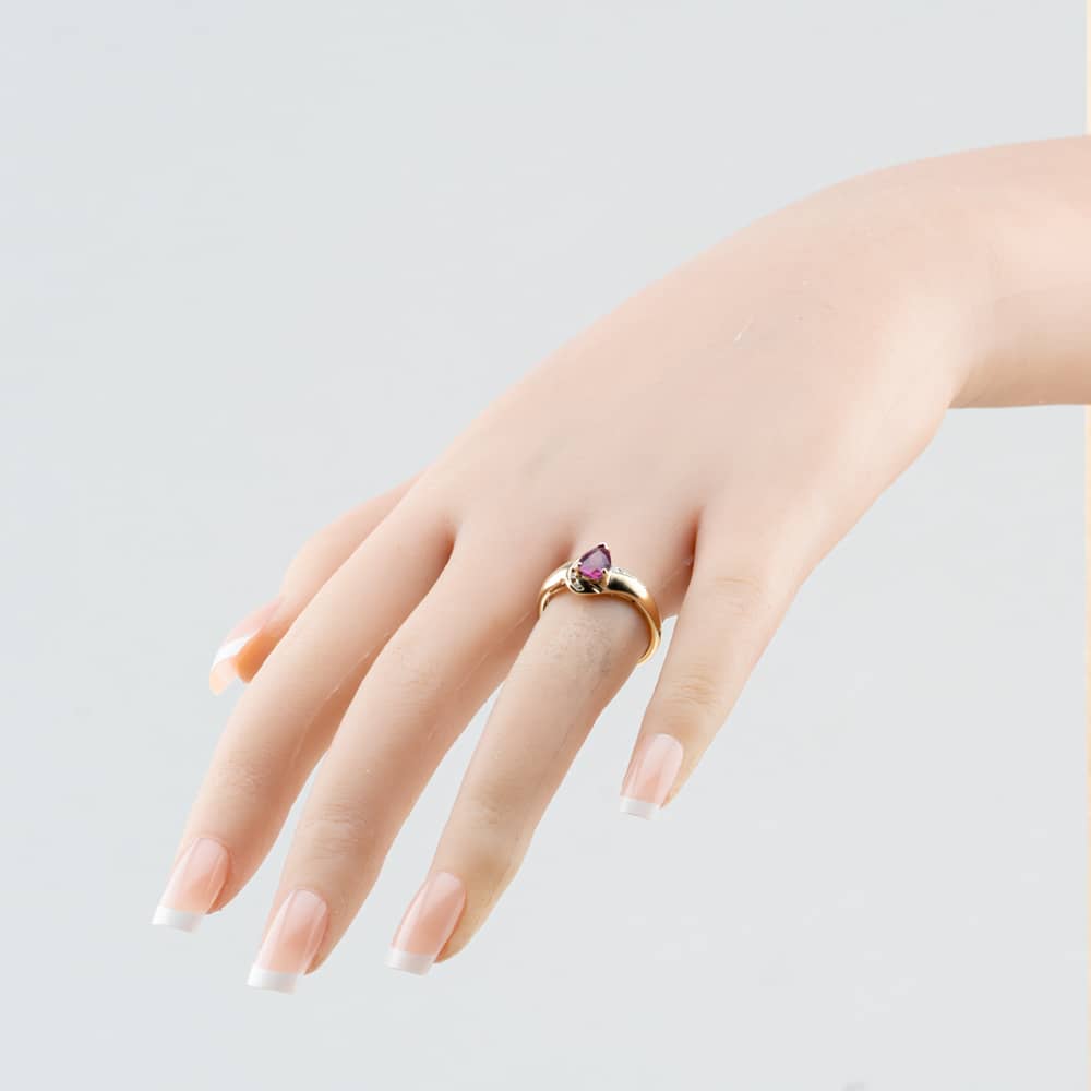 Pre-Owned 9ct Yellow Gold Ruby & 0.06ct Brilliant Cut Diamond Pear Shaped Twist Cluster Ring 41384882