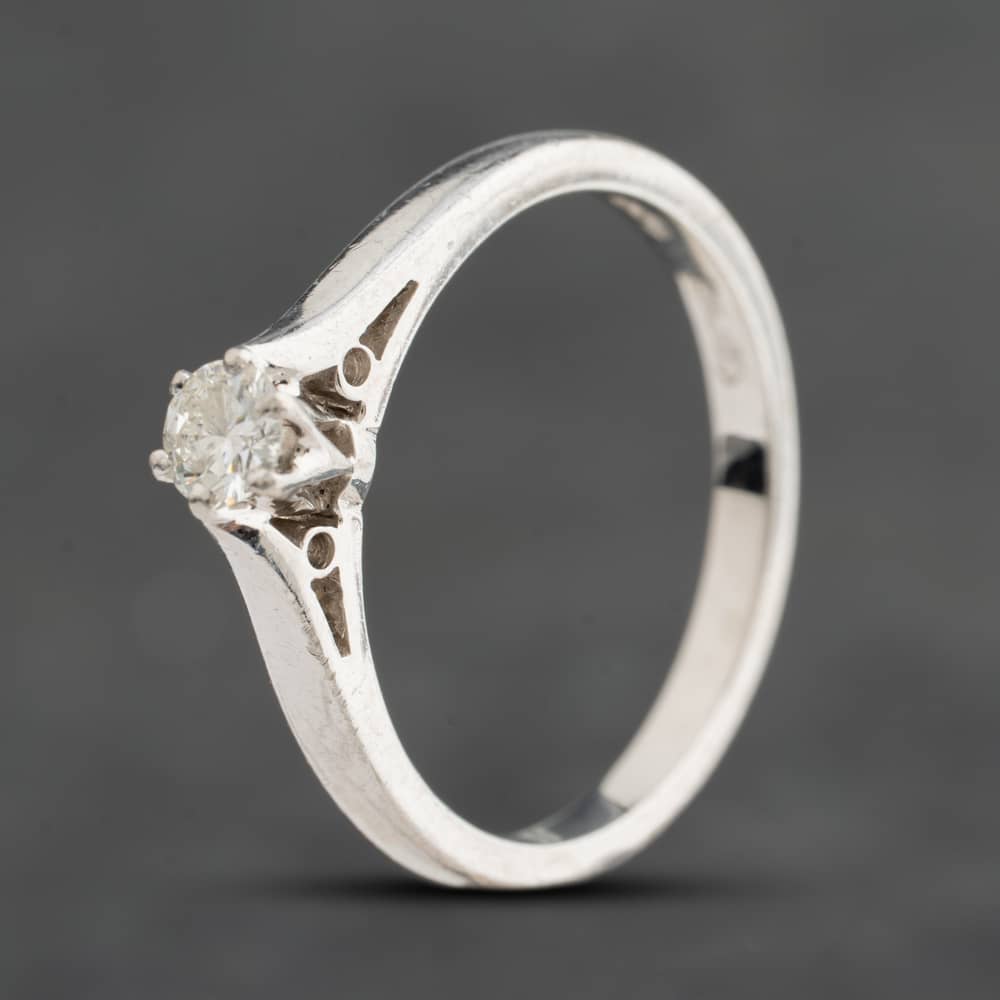 Pre-Owned Platinum 0.20ct Brilliant Cut Diamond Solitaire Ring 41384949