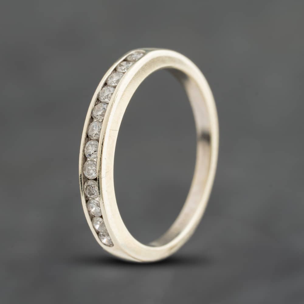 Pre-Owned 9ct White Gold 0.25ct Brilliant Cut Diamond Channel Set Half Eternity Ring 41384951