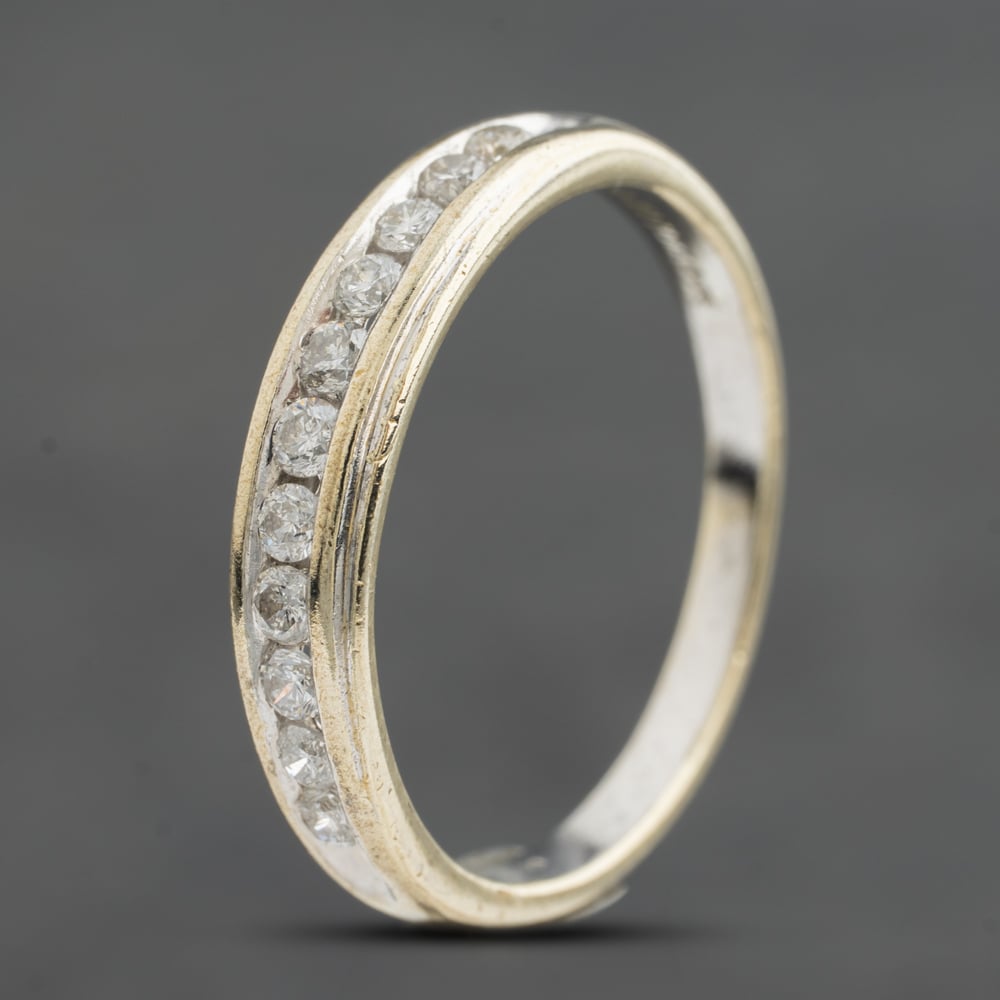Pre-Owned 9ct Yellow Gold 0.25ct Brilliant Cut Diamond Half Eternity Ring 41384985