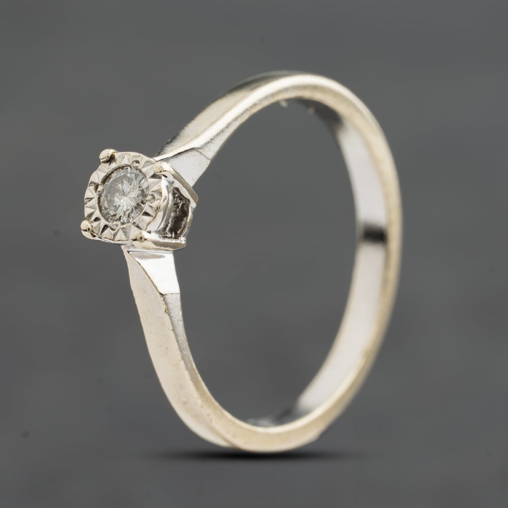 Pre-Owned 9ct White Gold 0.10ct Brilliant Cut Diamond Solitaire Ring 41384988