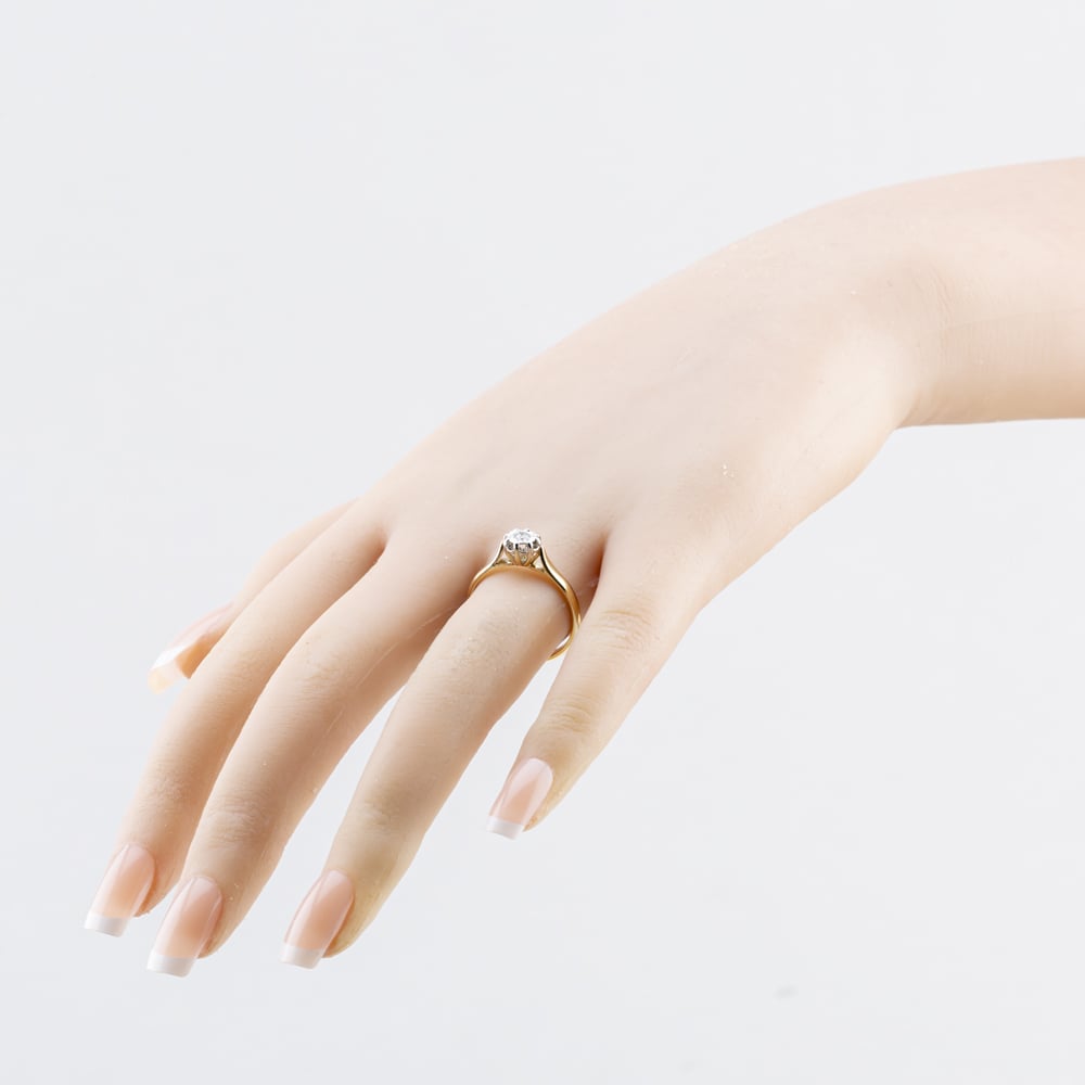 Pre-Owned 9ct Yellow Gold 0.10ct Brilliant Cut Diamond Solitaire Ring 41384990