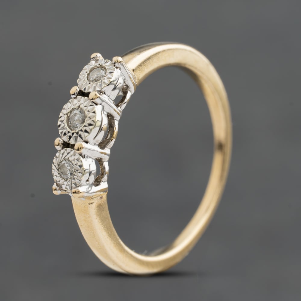 Pre-Owned 9ct Yellow Gold 0.07ct Brilliant Cut Diamond Three Stone Ring 41384995
