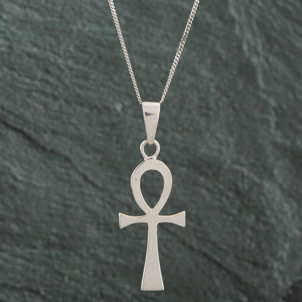 Pre-Owned 9ct White Gold Ankh Cross Pendant & 16 Inch Curb Ch