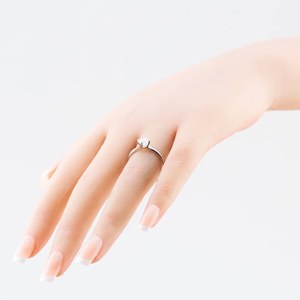 Pre-Owned 18ct White Gold 0.71ct Brilliant Cut Diamond Solitaire Ring 41481095