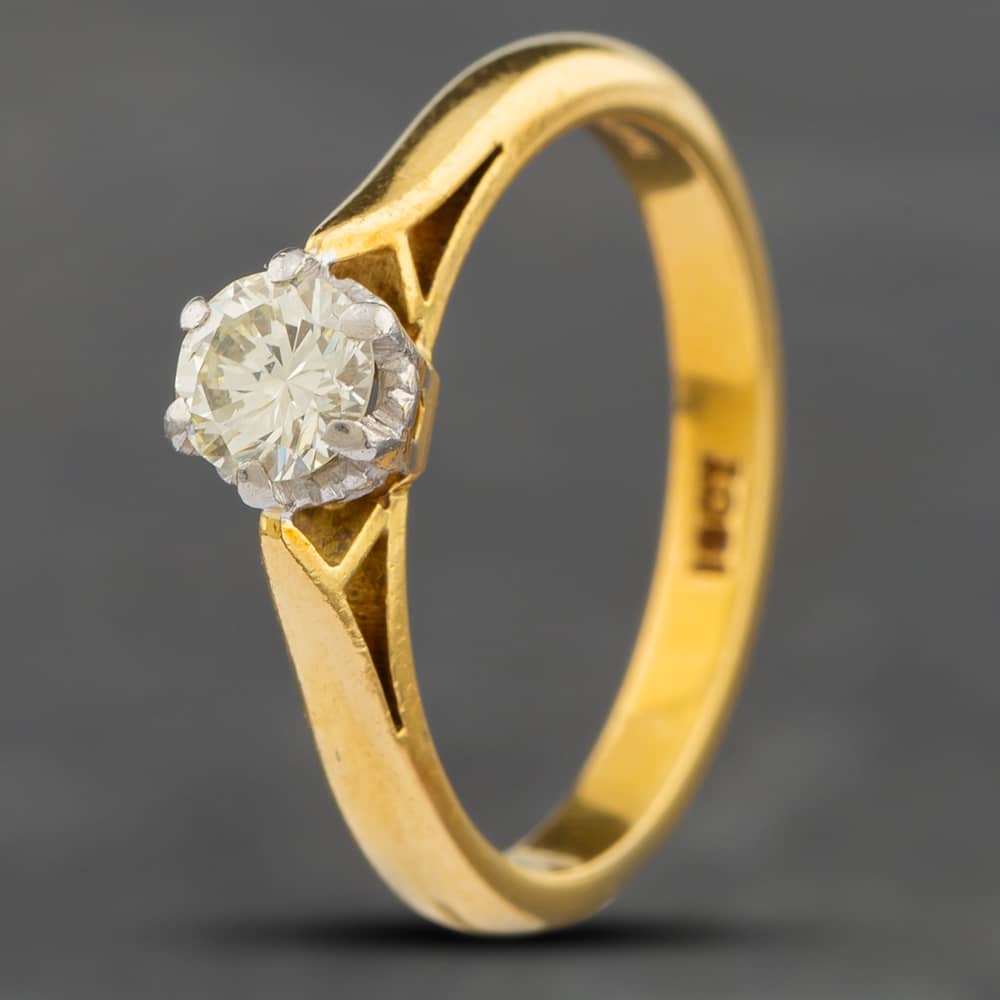 Product photograph of Pre-owned 18ct Yellow Gold 0 35ct Brilliant Cut Diamond Solitaire Ring 41481155 from The Jewel Hut