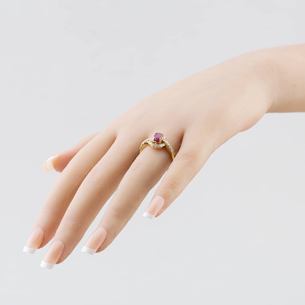 Pre-Owned 14ct Yellow Gold 1.14ct Oval Cut Ruby & 0.66ct Brilliant Cut Diamond Cluster Ring 41481601