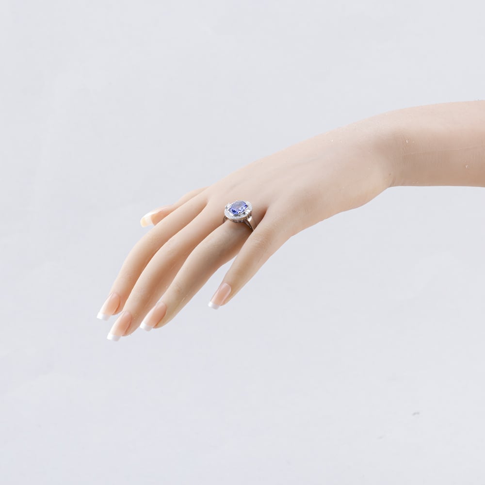 Pre-Owned 9ct White Gold Tanzanite & Diamond Cluster Ring 41481603