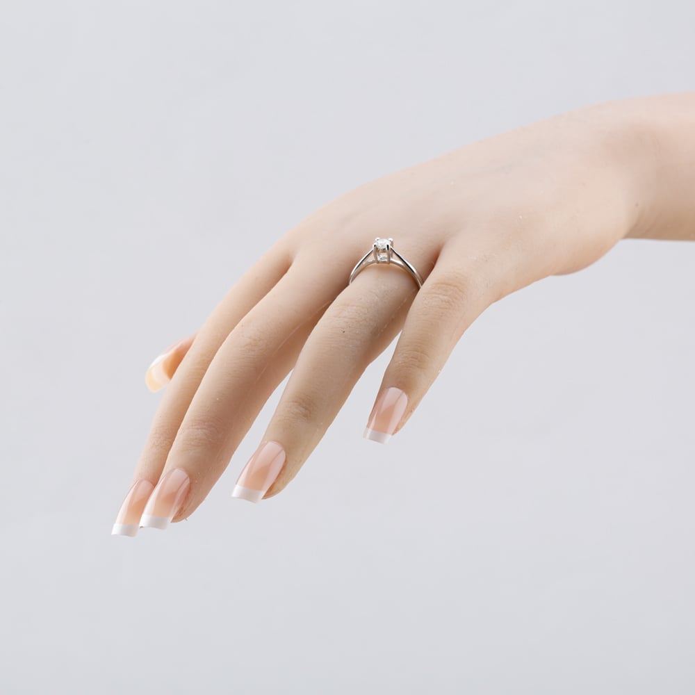 Pre-Owned 18ct White Gold 0.25ct Brilliant Cut Diamond Four Claw Solitaire Ring 41481870