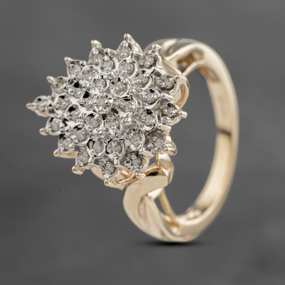 Click to view product details and reviews for Pre Owned 9ct Yellow Gold 025ct Diamond Pear Shaped Cluster Ring 41481992. Click to view product details and reviews for Pre Owned 9ct Yellow Gold 025ct Diamond Pear Shaped Cluster Ring 41481992.