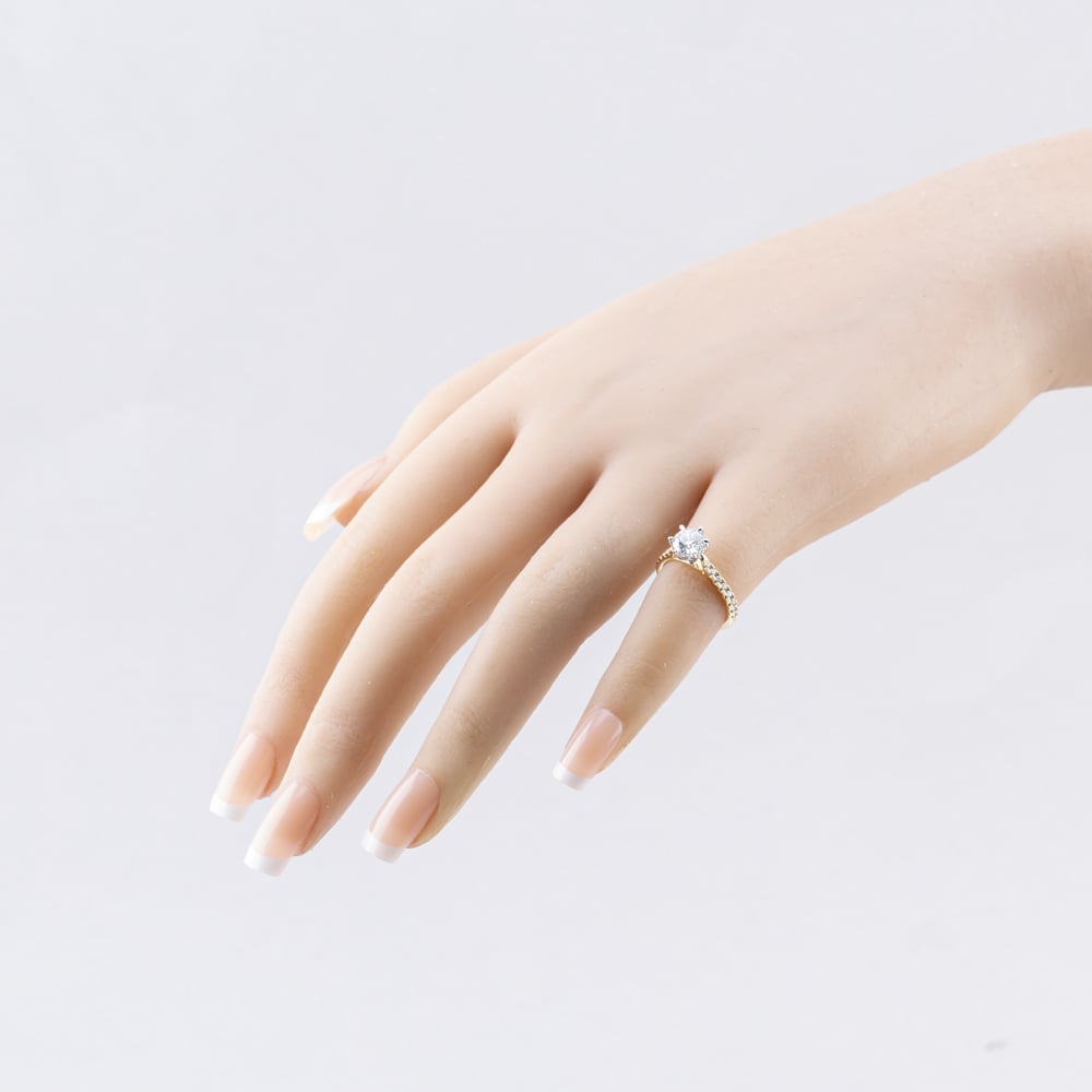 Pre-Owned 14ct Yellow Gold 0.87ct Brilliant Cut Diamond Shoulder Set Solitaire Ring 41482261