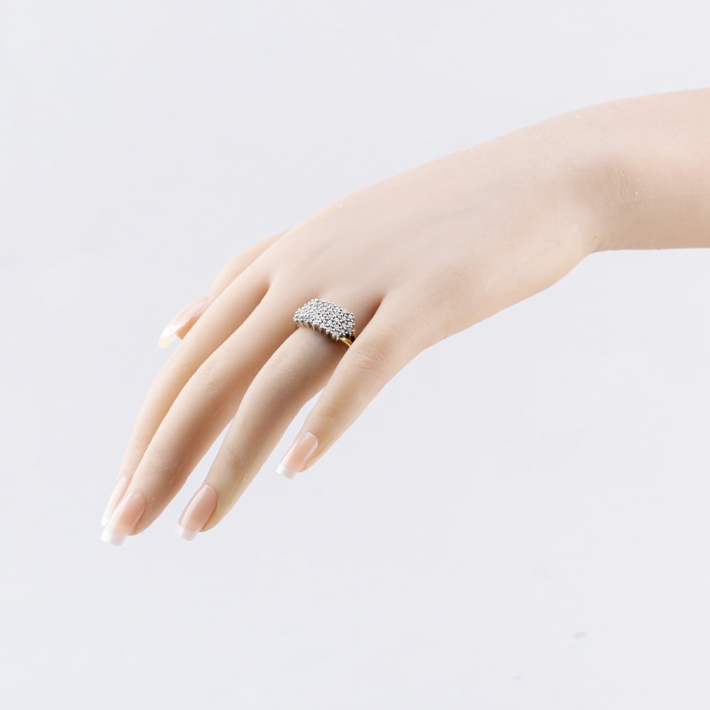 Pre-Owned 9ct Yellow Gold Brilliant Cut Diamond Cluster Ring 41482290