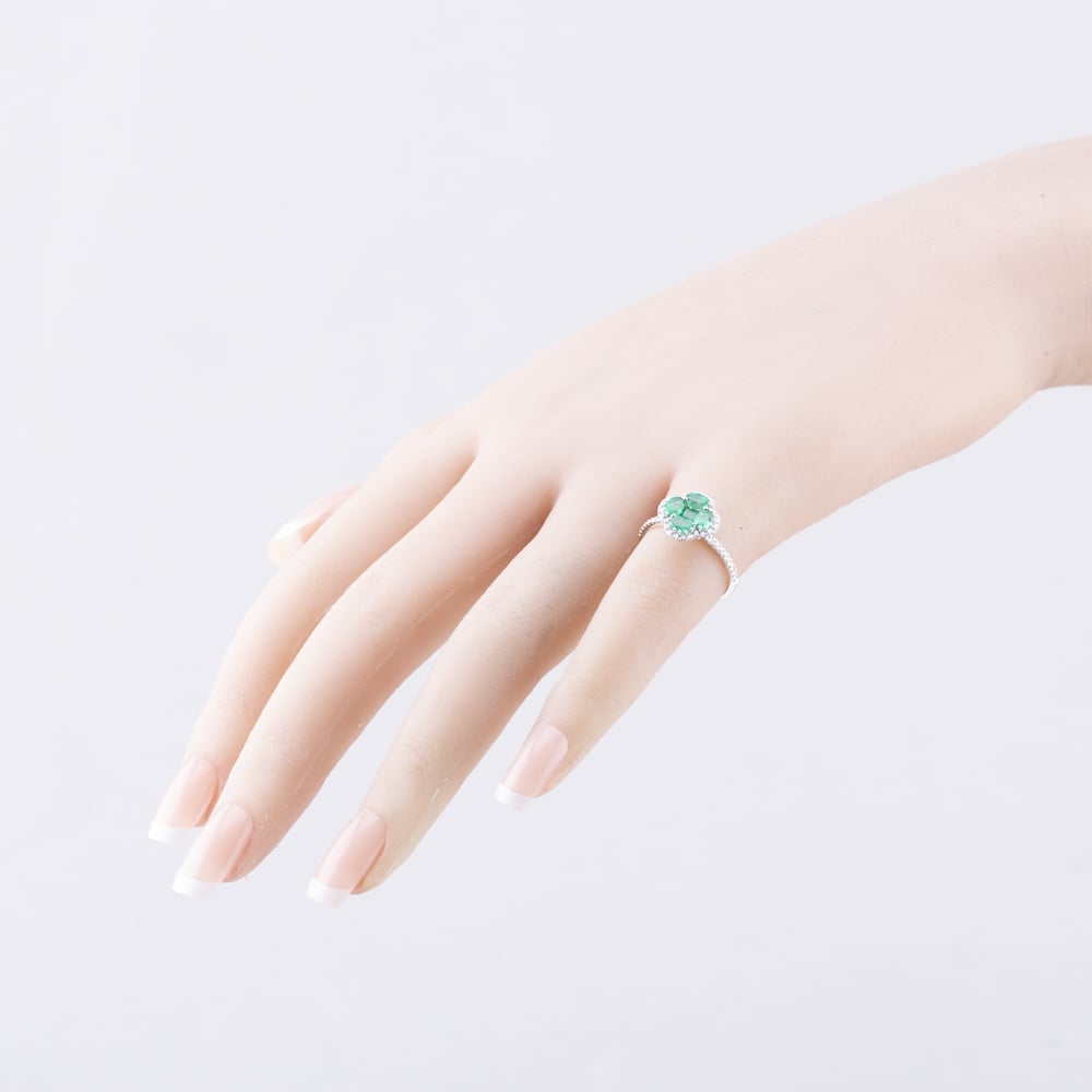 Pre-Owned 18ct White Gold Emerald & Diamond Clover Cluster Ring 41482457