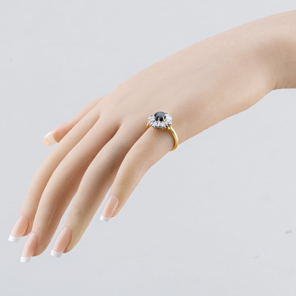 Pre-Owned Vintage Yellow Gold Sapphire & Diamond Large Round Cluster Ring 41482546
