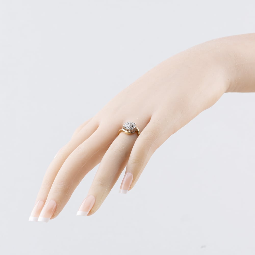 Pre-Owned 9ct Yellow Gold 0.19ct Diamond Twist Cluster Ring 41482581