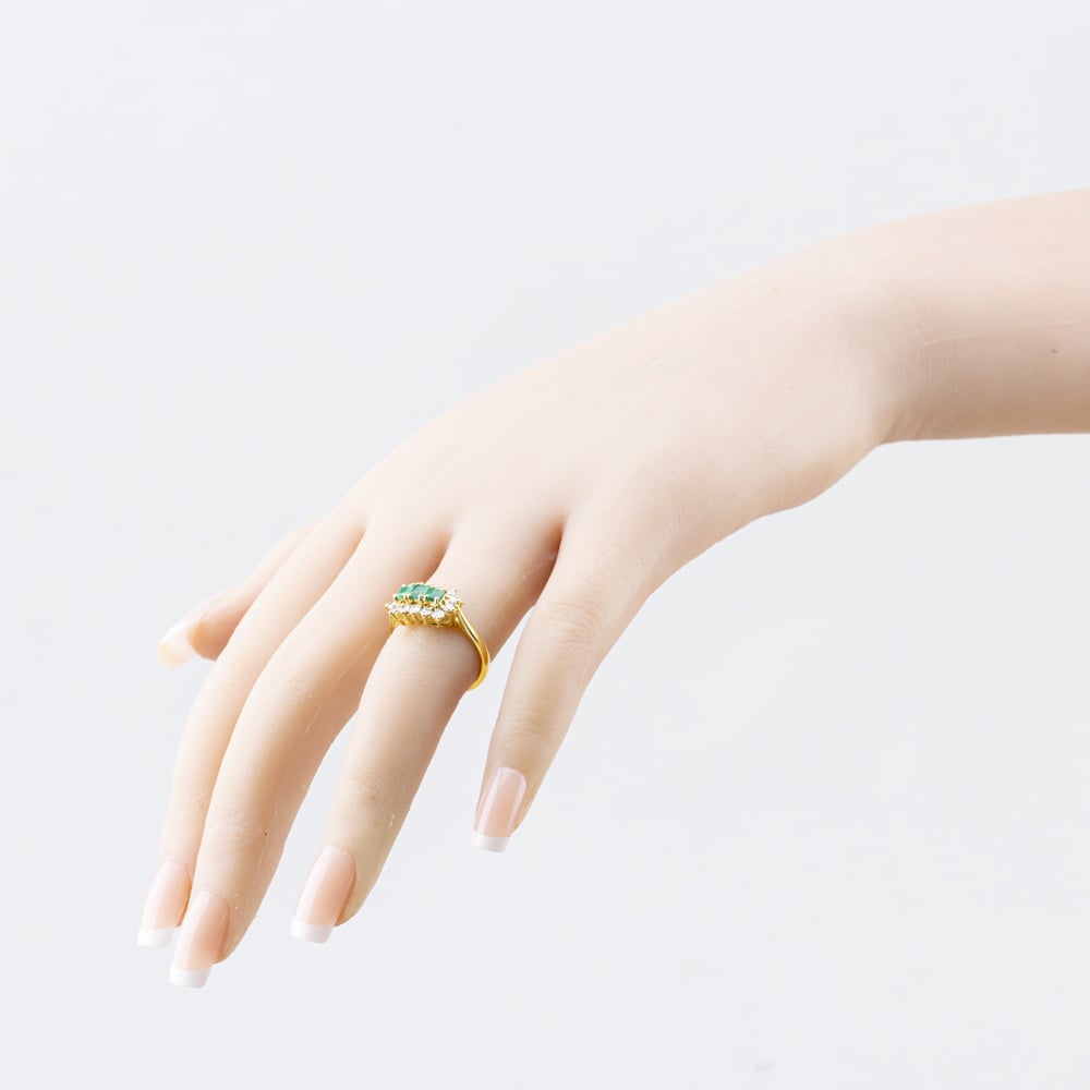 Pre-Owned 18ct Yellow Gold Emerald & 0.42ct Diamond Cluster Ring 41482871