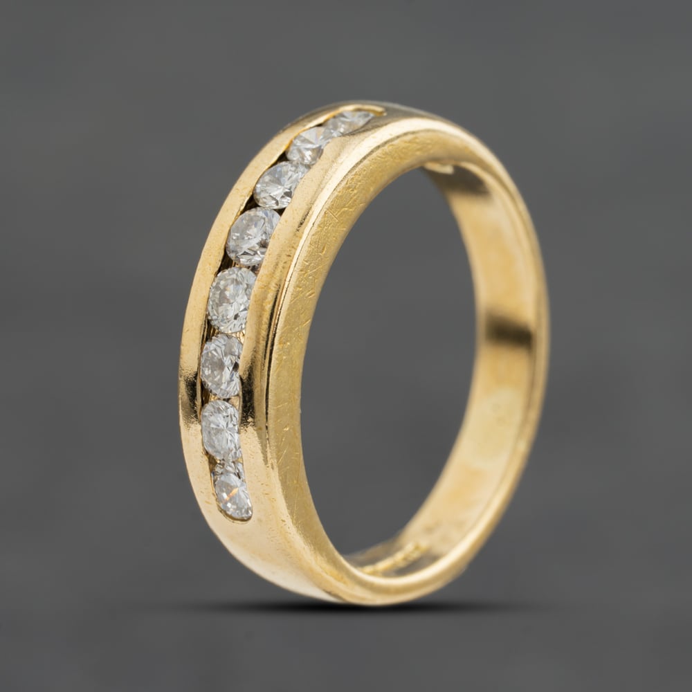 Pre-Owned 18ct Yellow Gold 0.30ct Brilliant Cut Diamond Half Eternity Ring 41483080