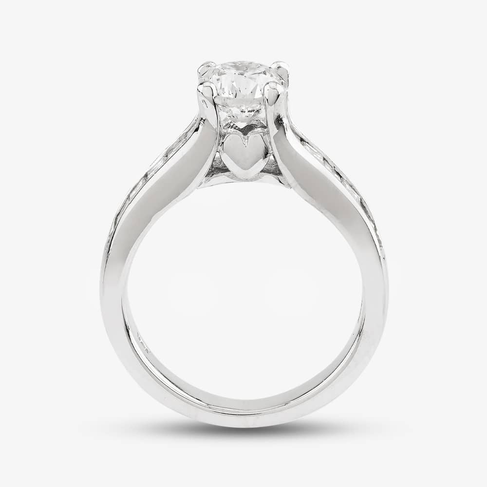 Pre-Owned 18ct White Gold 1.50ct Diamond Shoulder Set Solitaire Ring 41482588
