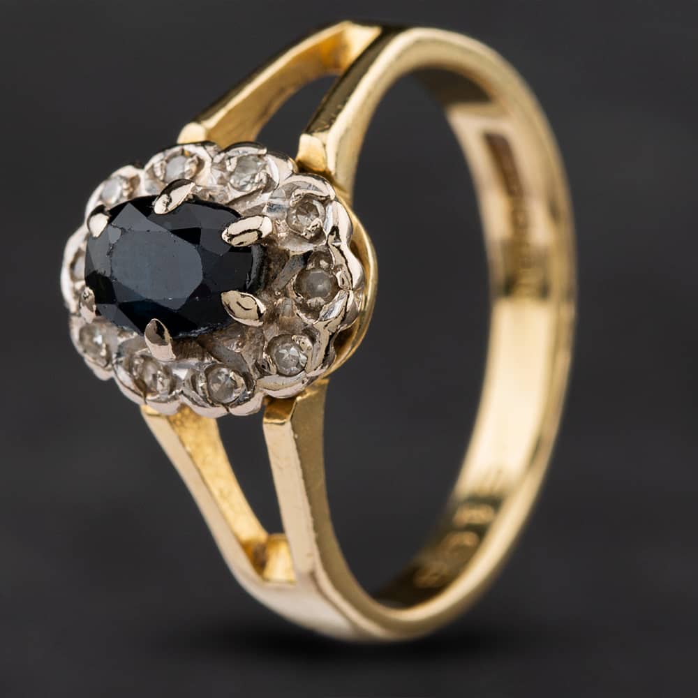 Pre-Owned 18ct Yellow Gold Sapphire & Diamond Cluster Ring 4158402