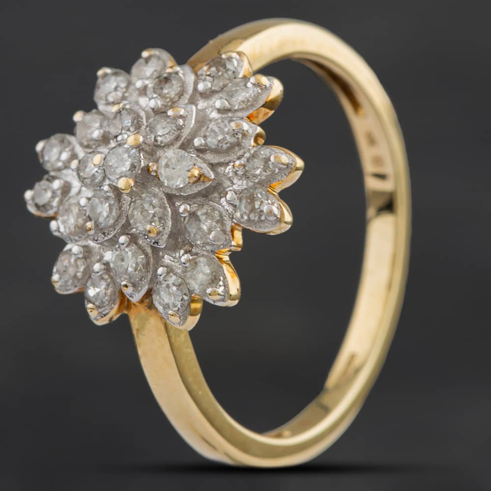 Product photograph of Pre-owned 9ct Yellow Gold Diamond Cluster Ring 4158718 from The Jewel Hut