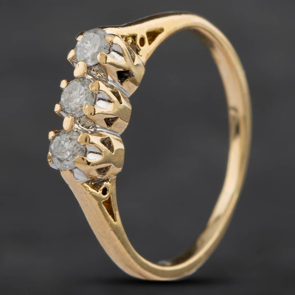 Product photograph of Pre-owned Yellow Gold 0 25ct Diamond Three Stone Ring 4158922 from The Jewel Hut
