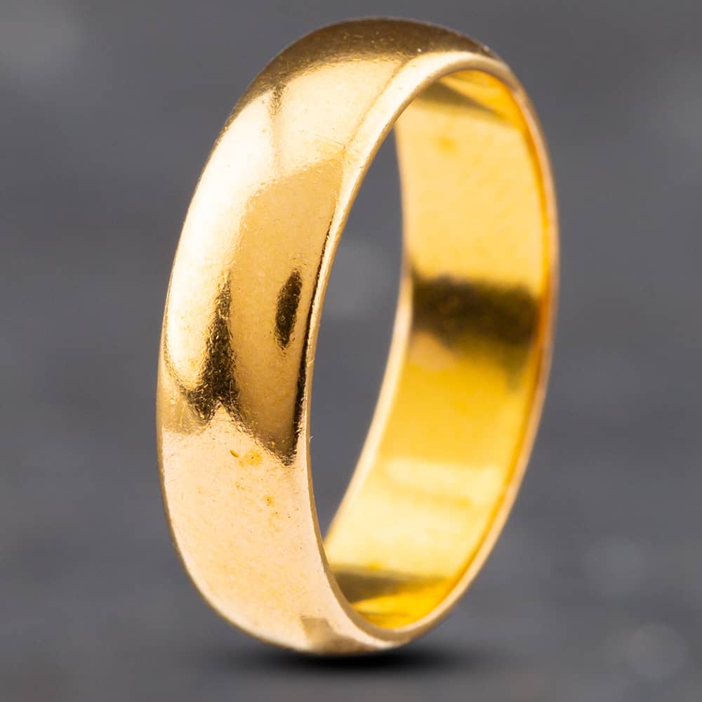 Pre-Owned 22ct Yellow Gold 5mm Plain Wedding Ring 41871271