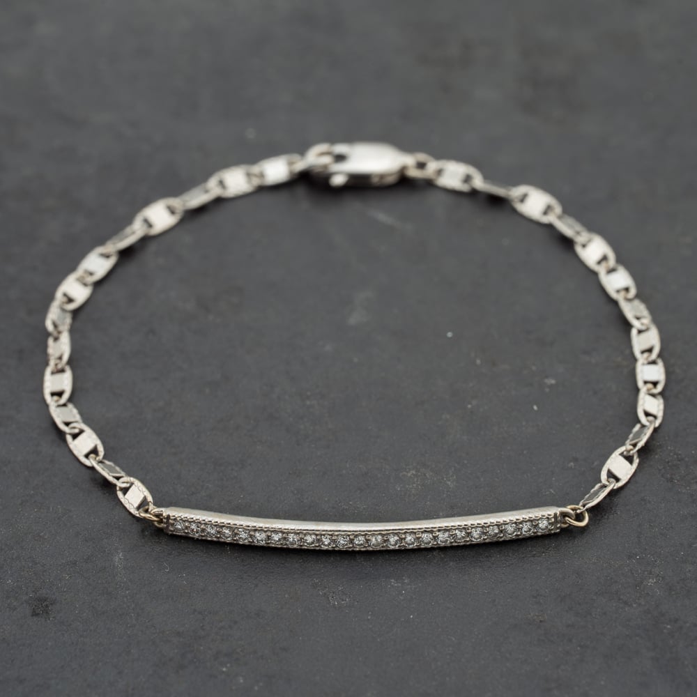 Pre-Owned 14ct White Gold 0.32ct Brilliant Cut Diamond Bar 7 Inch Identity Bracelet 43071014