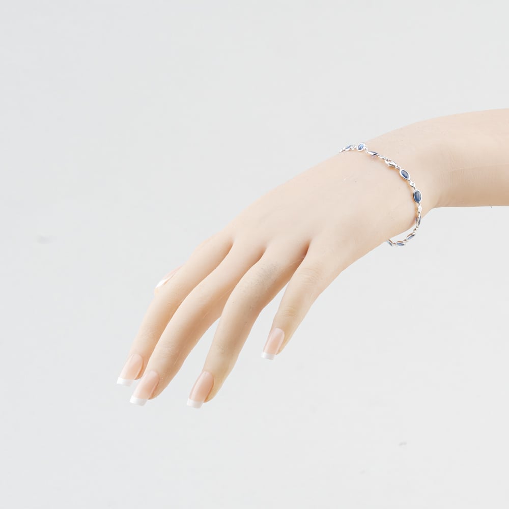 Pre-Owned 14ct White Gold 3.25ct Sapphire & 0.25ct Brilliant Cut Diamond Oval 7.25 Inch Bracelet 43071022