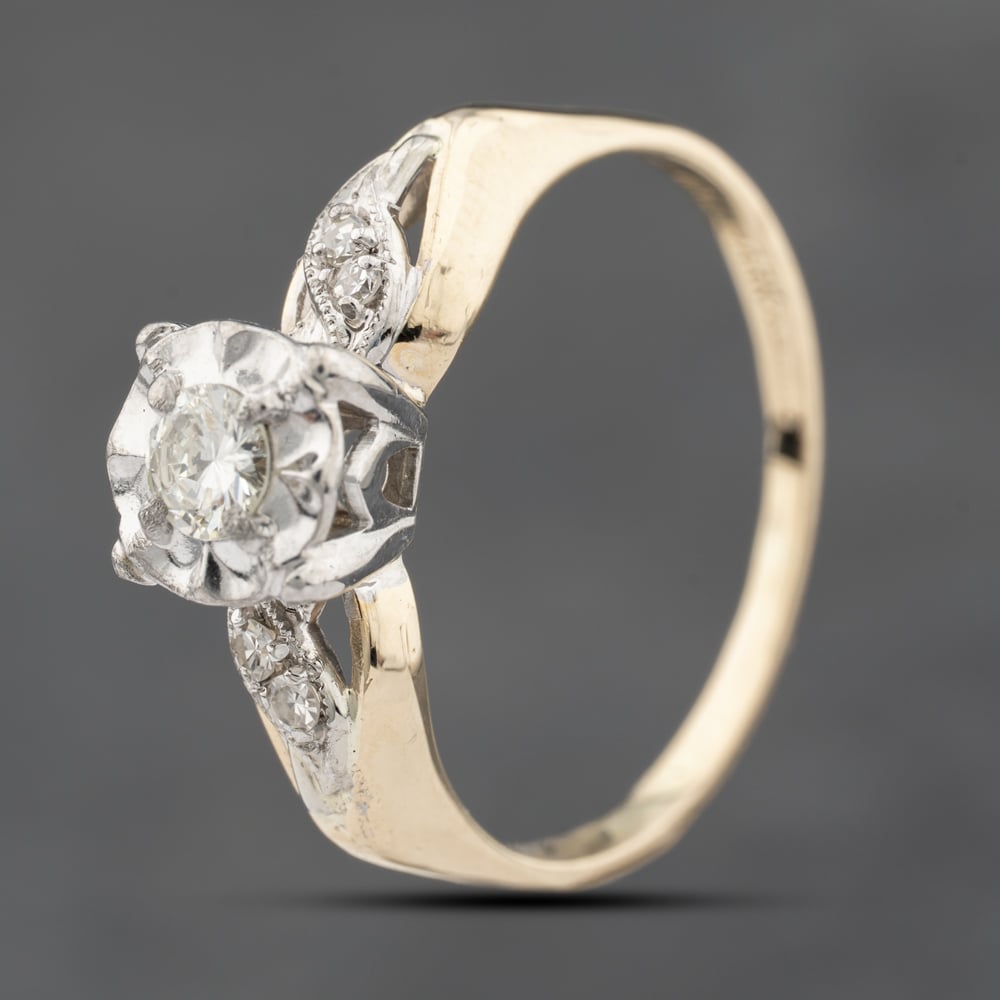 Click to view product details and reviews for Pre Owned 9ct Two Colour Gold 014ct Brilliant Cut Diamond Shoulder Set Solitaire Ring 43121098. Click to view product details and reviews for Pre Owned 9ct Two Colour Gold 014ct Brilliant Cut Diamond Shoulder Set Solitaire Ring 43121098.