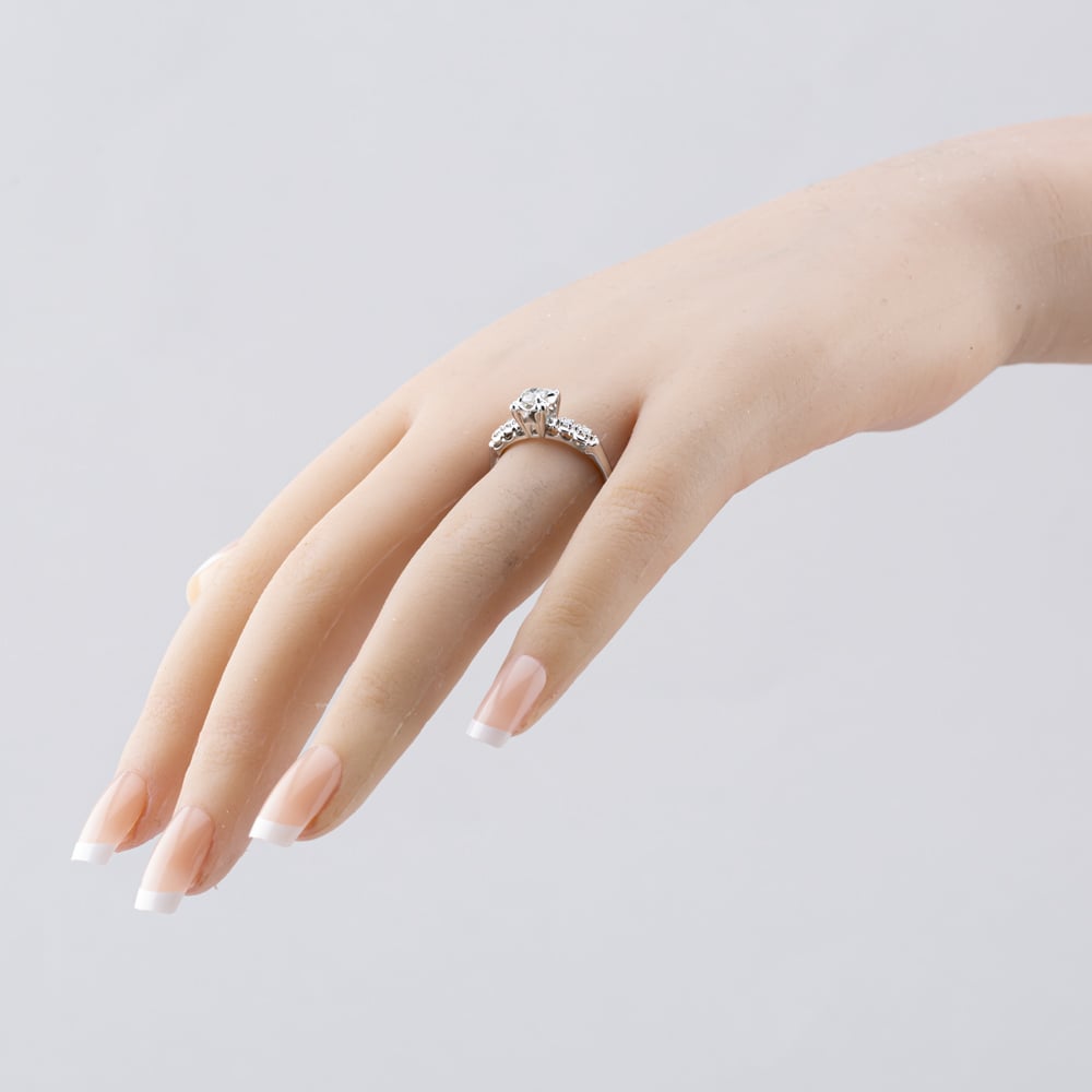 Pre-Owned 9ct White Gold 0.27ct Brilliant Cut Diamond Solitaire Ring 43121120