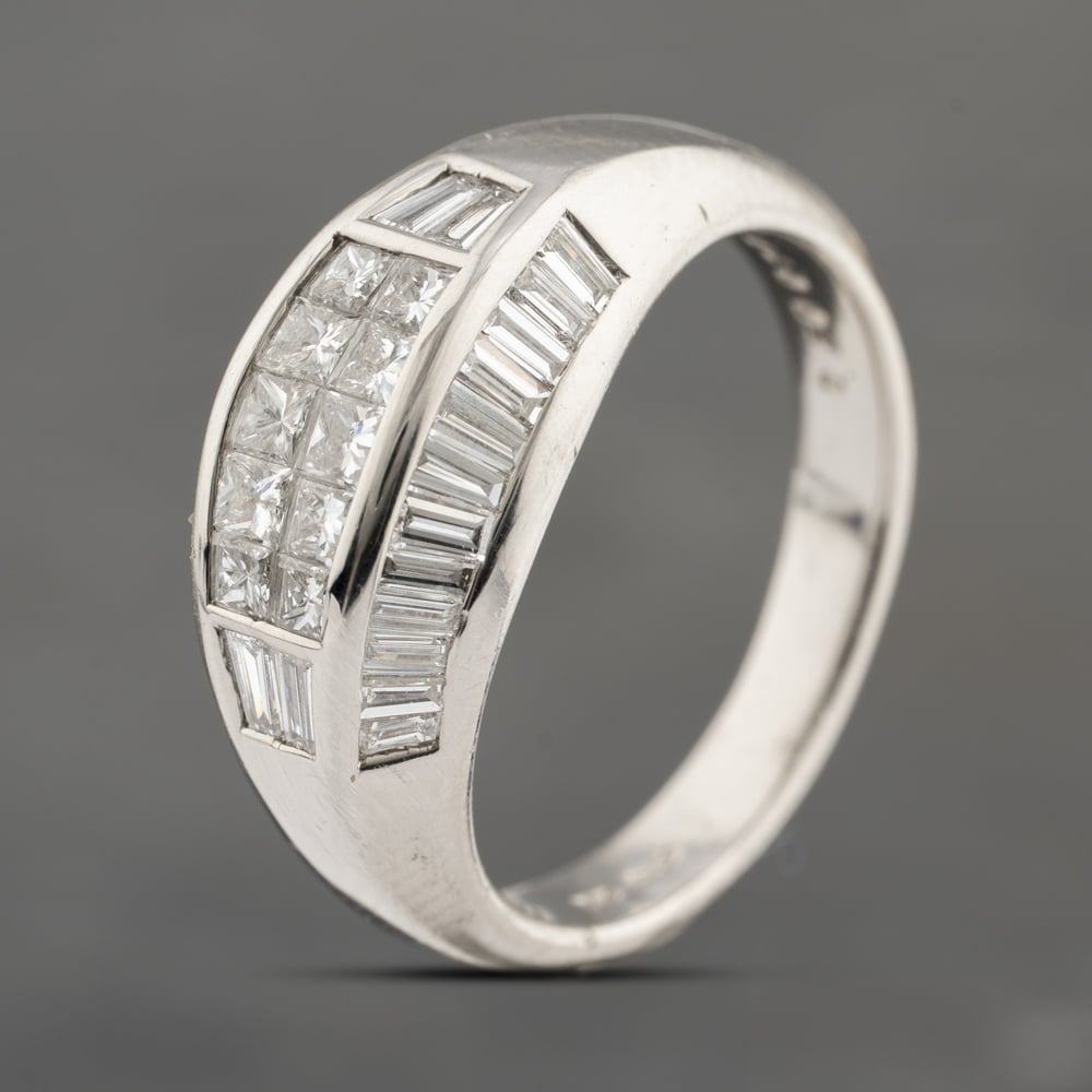 Click to view product details and reviews for Pre Owned Platinum 125ct Diamond Graduated Band Ring 43121295. Click to view product details and reviews for Pre Owned Platinum 125ct Diamond Graduated Band Ring 43121295.