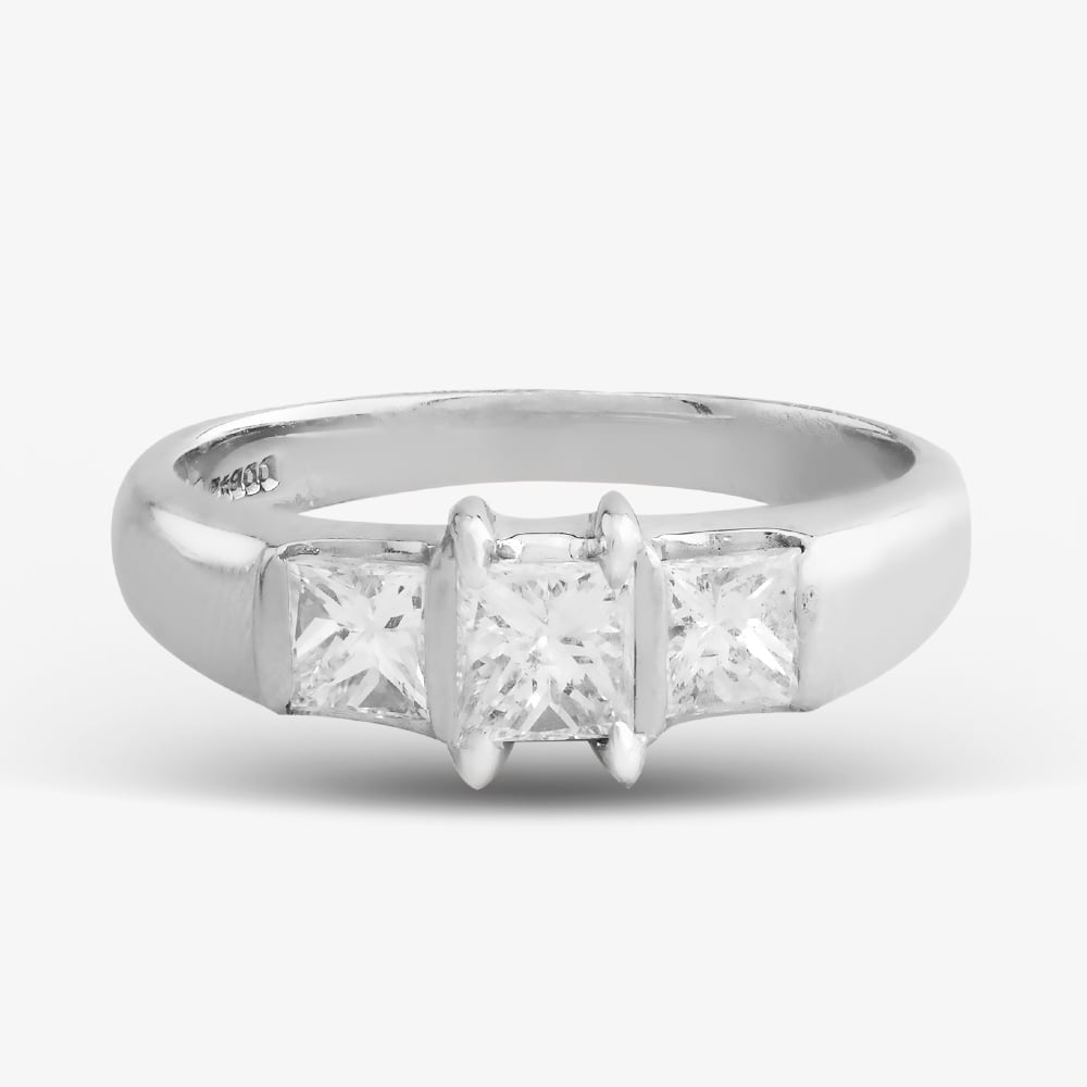 Pre-Owned Platinum 1.00ct Princess Cut Diamond Three Stone Ring 4312376