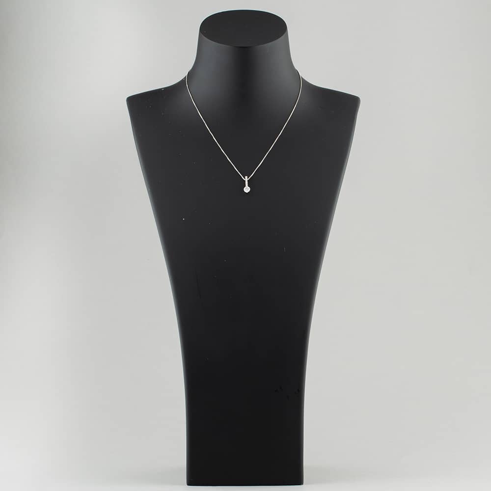 Pre-Owned Platinum 0.64ct Brilliant Cut Diamond Bar Pendant & 15 Inch Box Chain 43141053