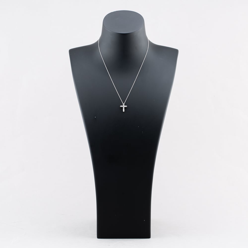 Pre-Owned Platinum 0.50ct Brilliant Cut Diamond Set Cross Pendant & 16 Inch Trace Chain 43141237