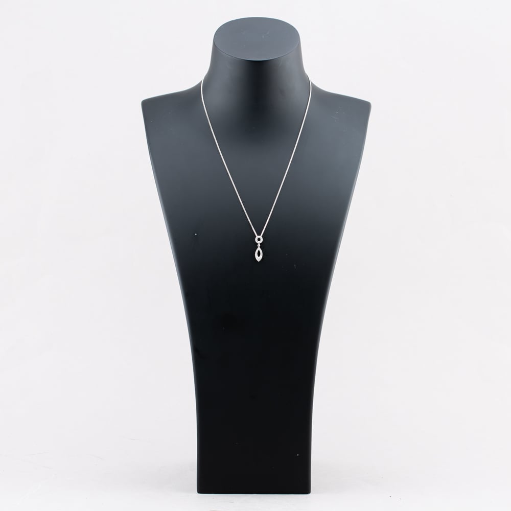 Pre-Owned 18ct White Gold Brilliant Cut Diamond Marquise Shaped Jewellery Set 43141261