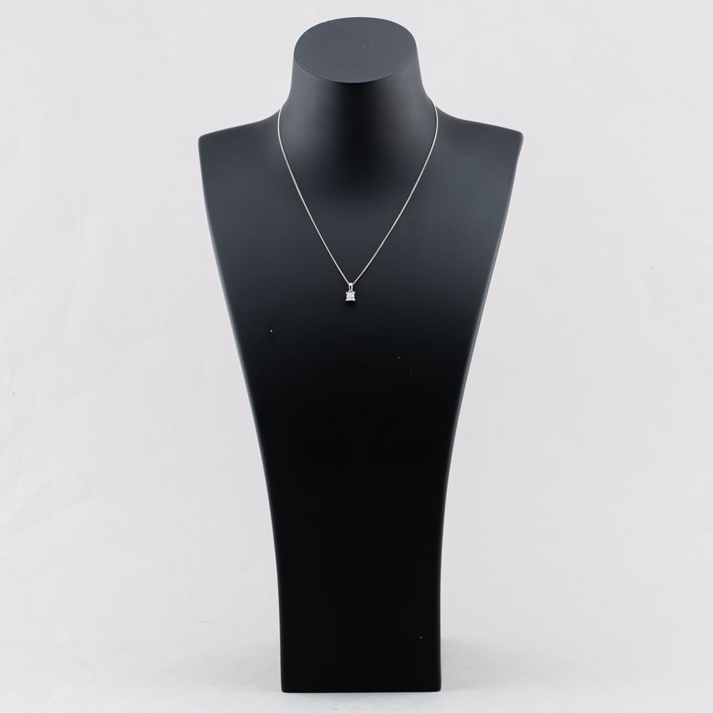 Pre-Owned 18ct White Gold 0.24ct Princess Cut Diamond 16 Inch Pendant Curb Jewellery Set 43141296