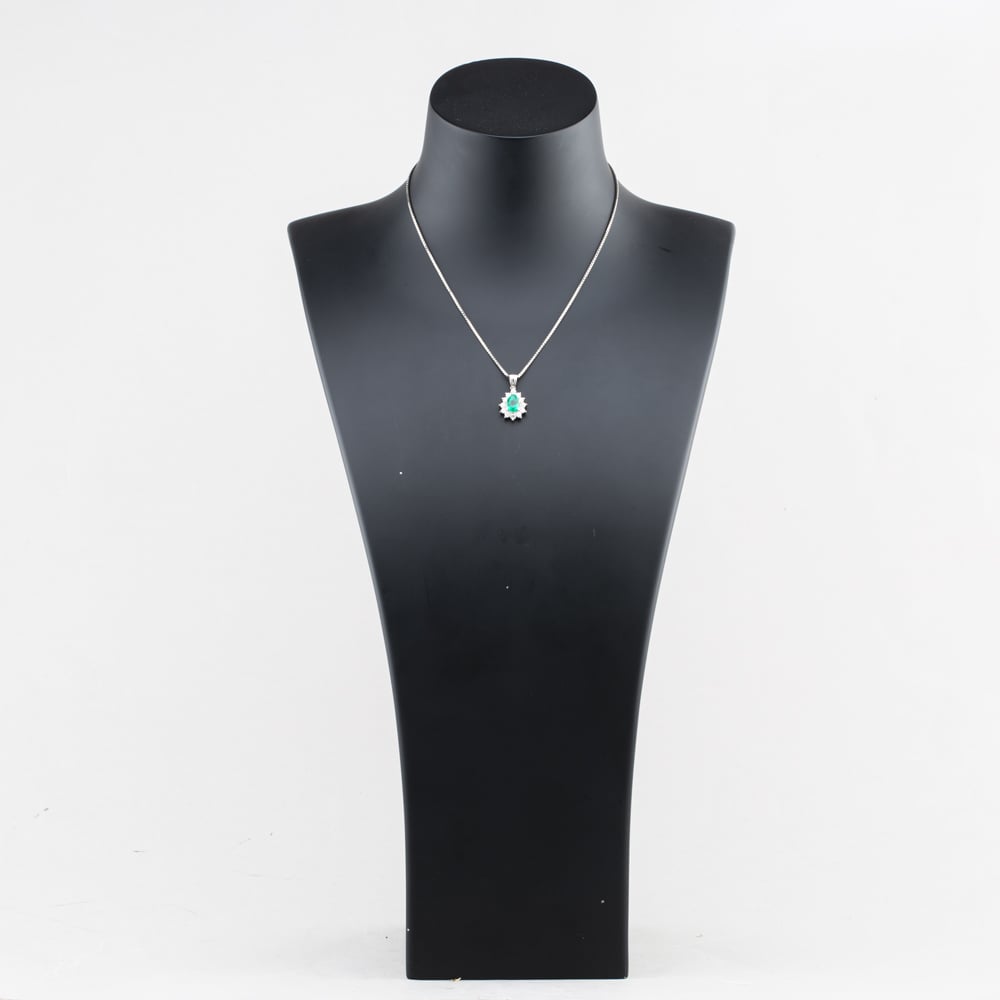 Pre-Owned Platinum 1.23ct Emerald & 0.64ct Brilliant Cut Diamond Teardrop Cluster Gemstone Pendant & 15 Inch Box Chain 43141348