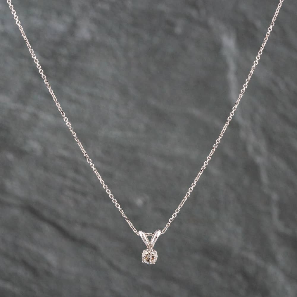 Product photograph of Pre-owned White Gold 0 20ct Brilliant Cut Diamond Pendant Amp 18 Inch Trace Chain 4314191 from The Jewel Hut