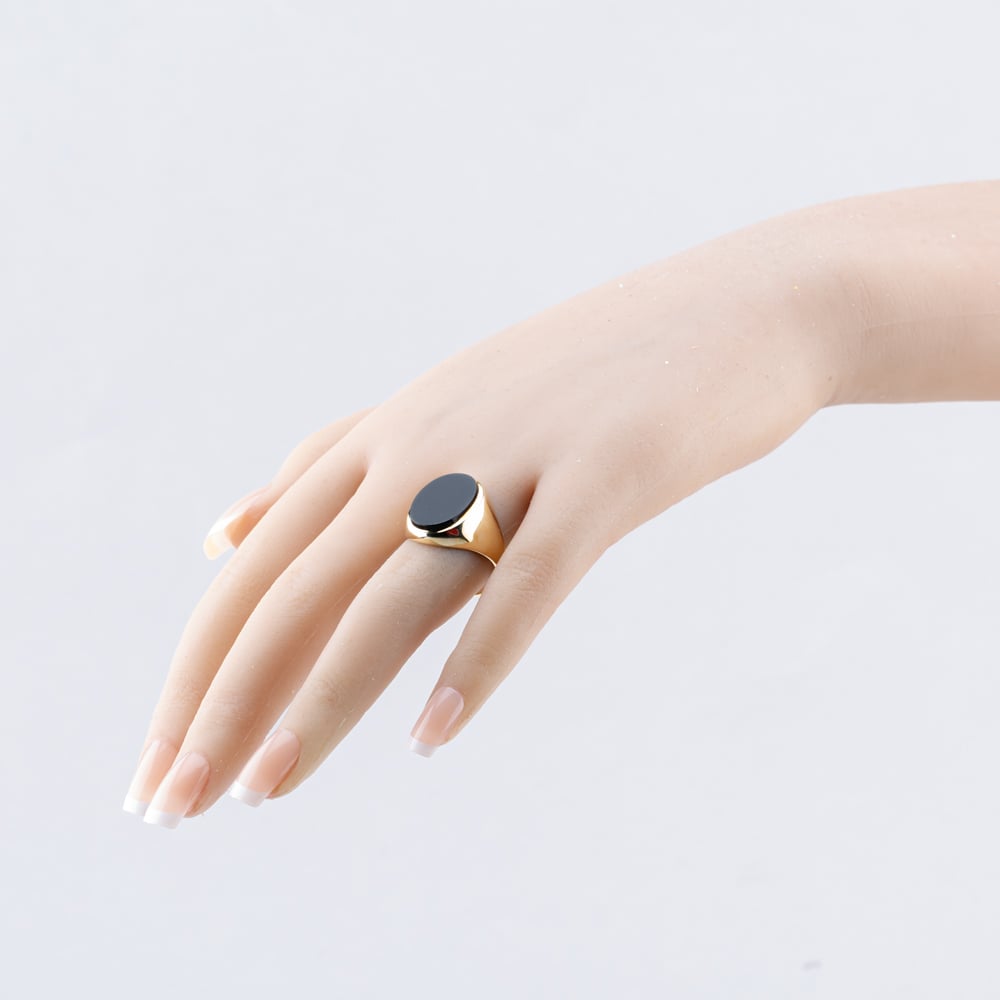 Pre-Owned 9ct Yellow Gold Onyx Large Oval Signet Ring 43151025