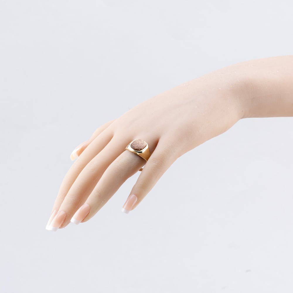 Pre-Owned 9ct Yellow Gold Cushion Shaped Goldstone Signet Ring 43151027