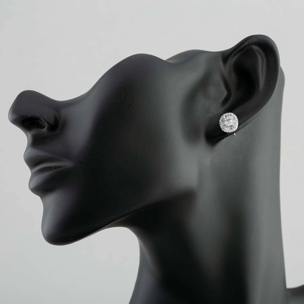 Pre-Owned 14ct White Gold 0.60ct Diamond Oval Stud Earrings 43170127