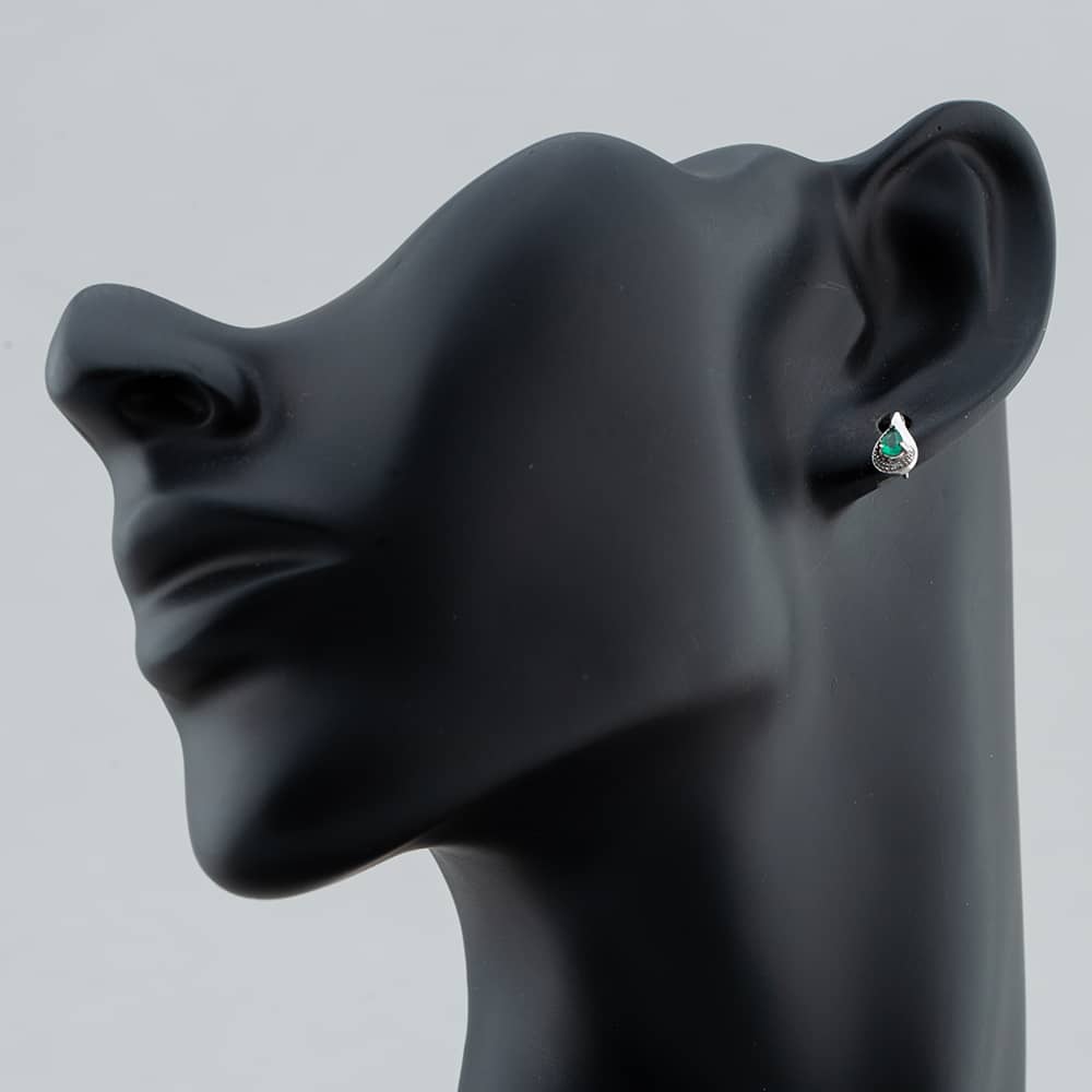 Pre-Owned White Gold 0.25ct Pear Cut Emerald & Diamond Stud Earrings 43171102