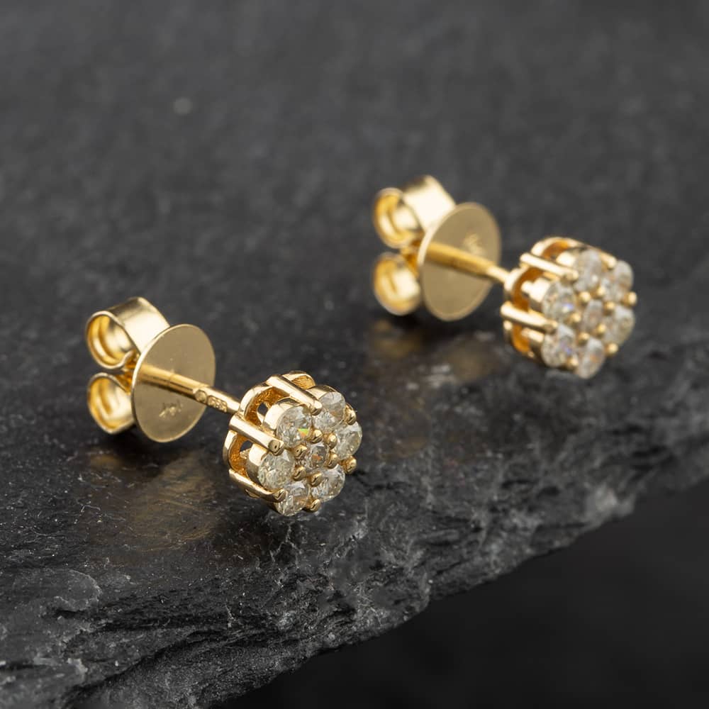 Product photograph of Pre-owned 14ct Yellow Gold 0 50ct Brilliant Cut Diamond Flower Stud Earrings 43171137 from The Jewel Hut