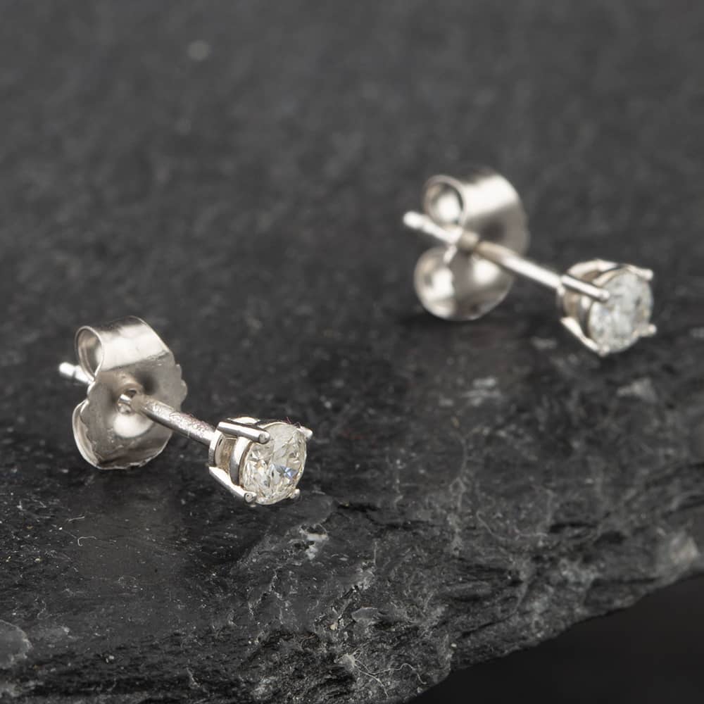 Product photograph of Pre-owned 14ct White Gold 0 25ct Brilliant Cut Diamond Stud Earrings 43171140 from The Jewel Hut