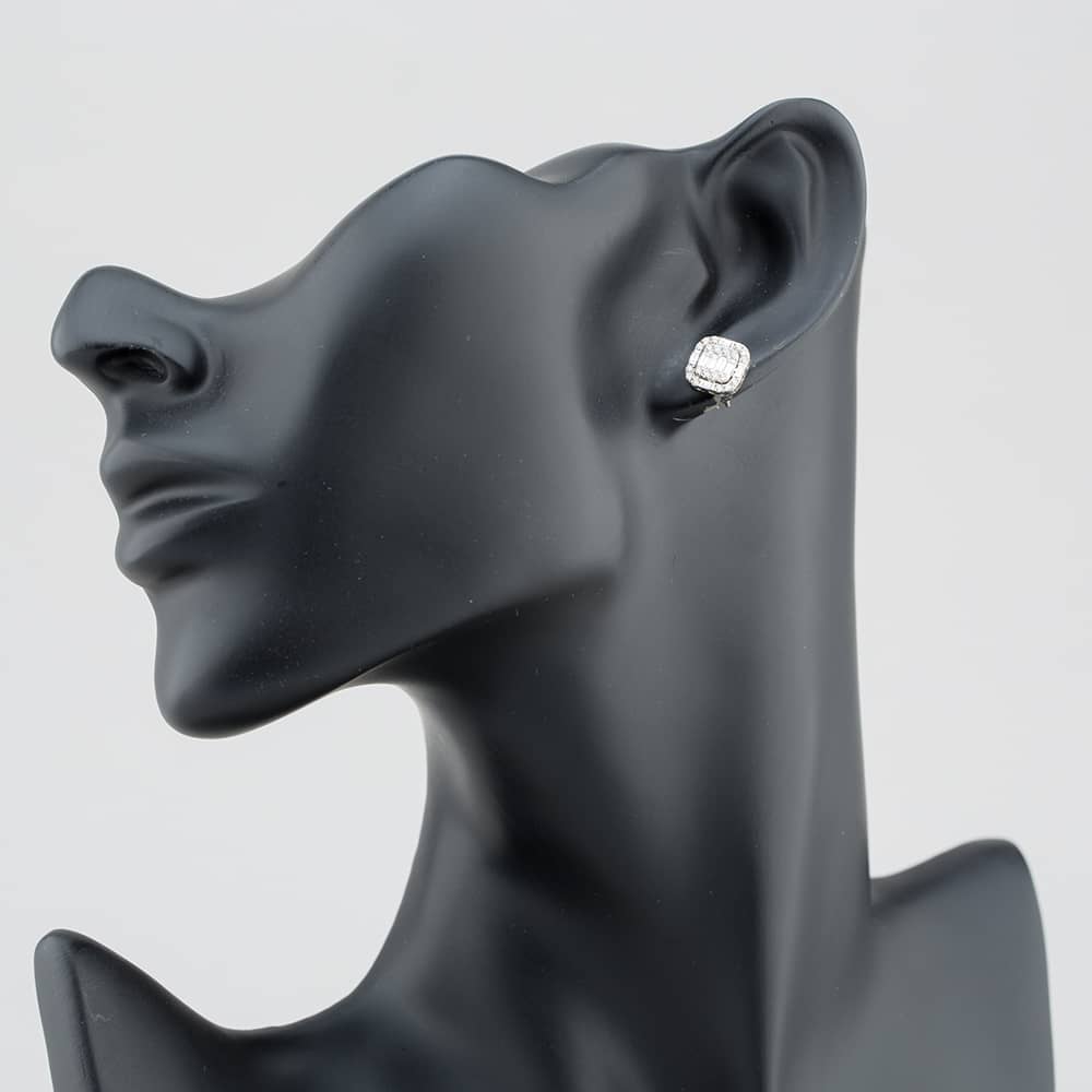 Pre-Owned 18ct White Gold Diamond Cushion Shape Stud Earrings 43171172