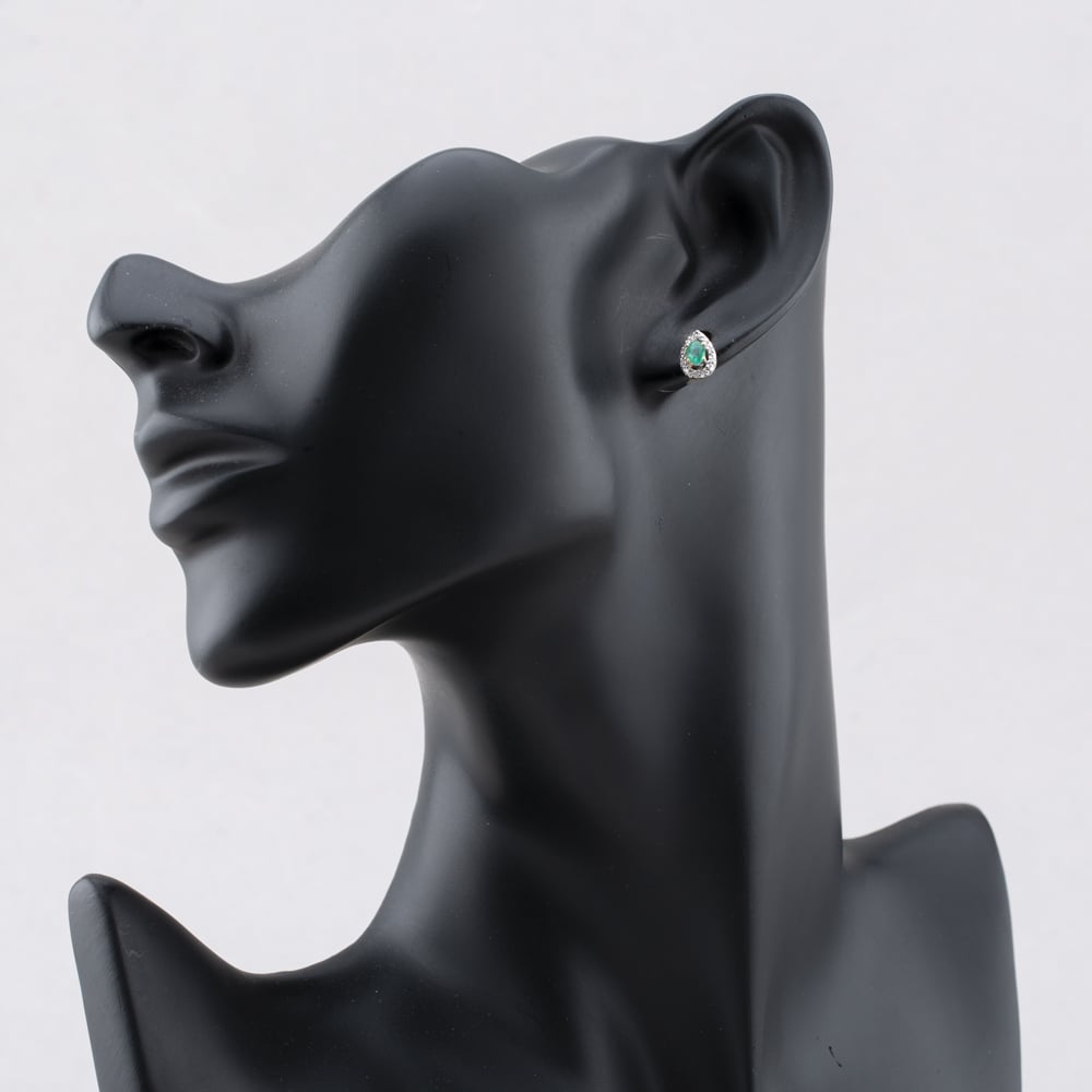 Pre-Owned 9ct Yellow Gold 0.26ct Emerald & Diamond Teardrop Cluster 8mm Stud Earrings 43171317